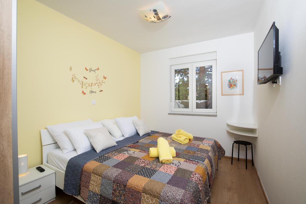 Apartment J&E Медулин Екстер'єр фото