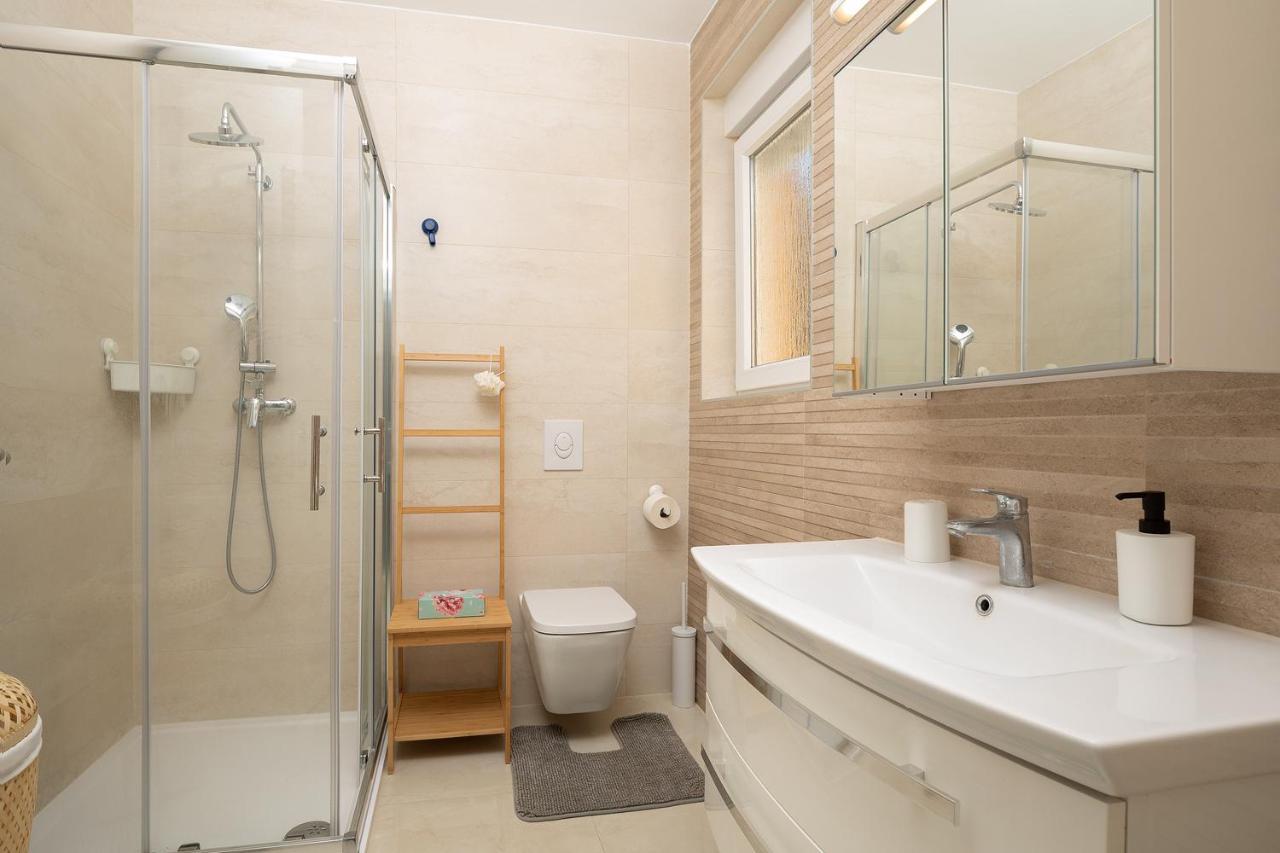Apartment J&E Медулин Екстер'єр фото